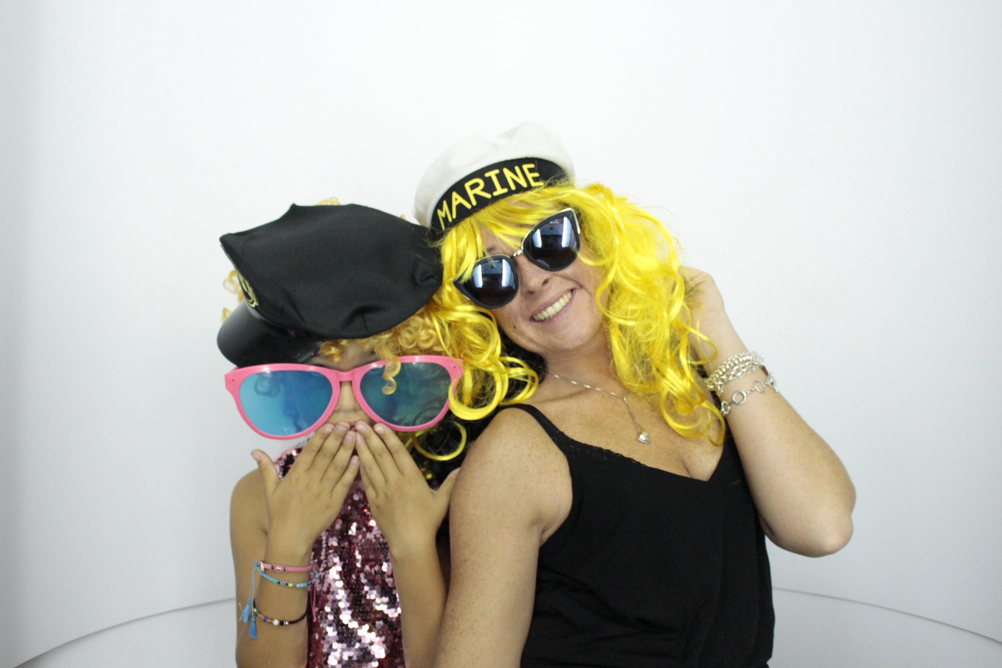 Louise & Dan's Big Day | View more photos from the event at gallery.myphotoboothexperience.co.uk/u/MyPhotoBoothExperienceLtd/Louise-Dans-Big-Day